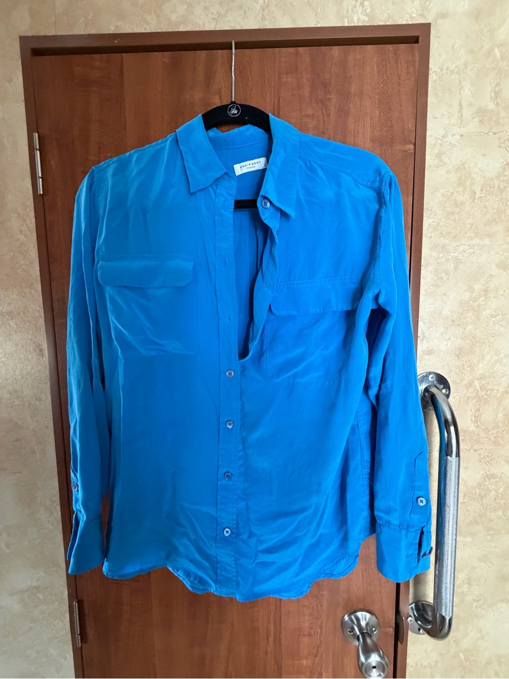 Equipment Blue Silk Button-Up Shirt size Small